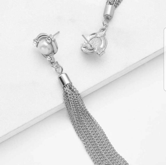 Silver Pearl Rhinstone Chain Tassel Earrings - Picture 3 of 4